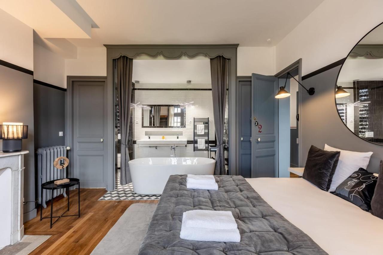 Le Manoir Des Embruns 14P - Location N1- Terrace- Public Parking 2 Min Villa Honfleur Bagian luar foto
