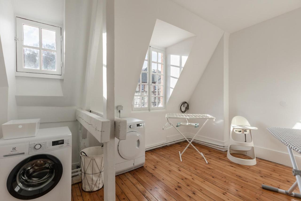 Le Manoir Des Embruns 14P - Location N1- Terrace- Public Parking 2 Min Villa Honfleur Bagian luar foto