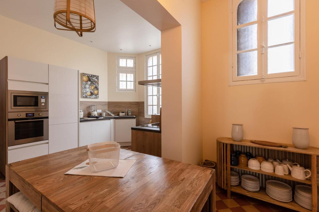 Le Manoir Des Embruns 14P - Location N1- Terrace- Public Parking 2 Min Villa Honfleur Bagian luar foto