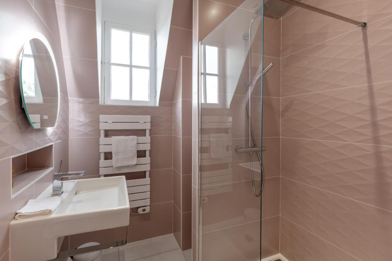 Le Manoir Des Embruns 14P - Location N1- Terrace- Public Parking 2 Min Villa Honfleur Bagian luar foto